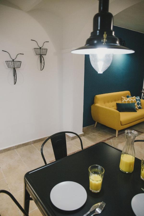 Bbarcelona Parallel Apartment Bagian luar foto