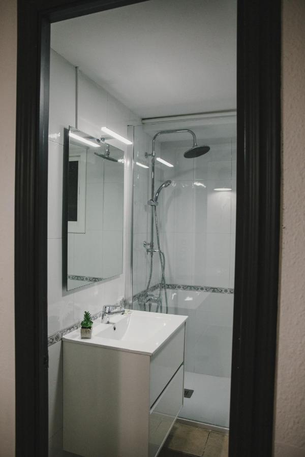Bbarcelona Parallel Apartment Bagian luar foto