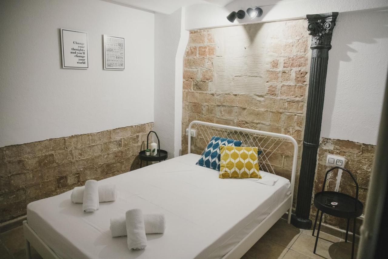 Bbarcelona Parallel Apartment Bagian luar foto
